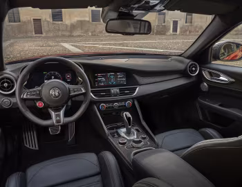 Panneau avant Alfa Romeo Giulia Quadrifoglio [Worldwide] (952) '2023–25