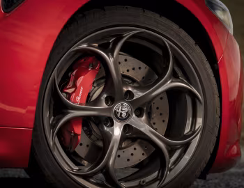 Alfa Romeo Giulia Quadrifoglio [UK-spec] (952) '2023–25
