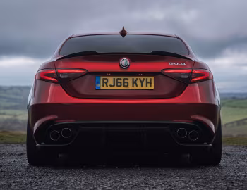 Alfa Romeo Giulia Quadrifoglio [UK-spec] (952) '2016–20
