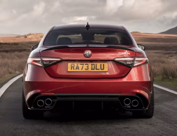Alfa Romeo Giulia Quadrifoglio [UK-spec] (952) '2023–25