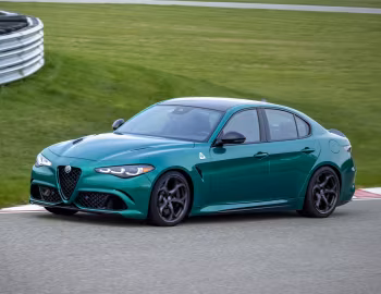 2024 Alfa Romeo Giulia Quadrifoglio [North America] (952) '2023–24