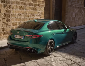 Alfa Romeo Giulia Quadrifoglio 100° Anniversario (952) '2023
