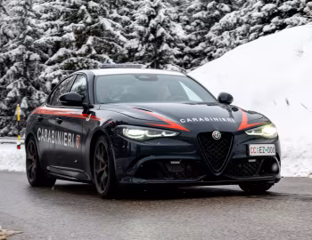 Alfa Romeo Giulia Quadrifoglio Carabinieri (952) '2025