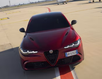 Alfa Romeo Giulia Quadrifoglio Collezione (952) '2026