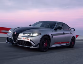 Alfa Romeo Giulia Quadrifoglio Luna Rossa (952) '2026