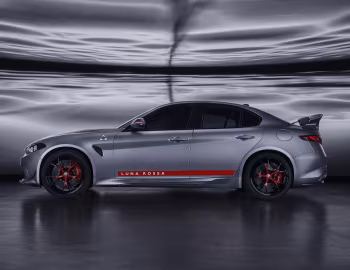 Alfa Romeo Giulia Quadrifoglio Luna Rossa (952) '2026
