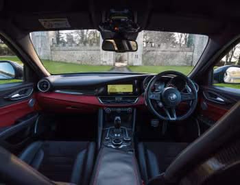 Panneau avant Alfa Romeo Giulia Quadrifoglio NRING [UK-spec] (952) '2018