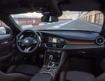 Panneau avant Alfa Romeo Giulia Quadrifoglio Super Sport (952) '2024