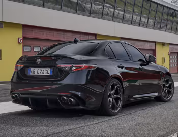 Alfa Romeo Giulia Quadrifoglio Super Sport (952) '2024