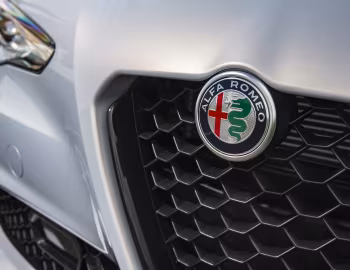 Alfa Romeo Giulia Sprint [UK-spec] (952) '2020–22