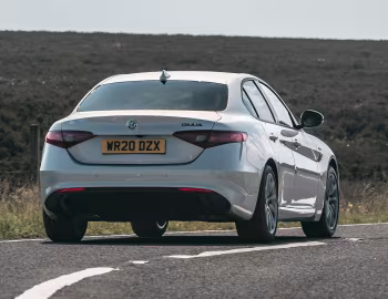 Alfa Romeo Giulia Sprint [UK-spec] (952) '2020–22