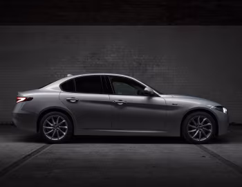 Alfa Romeo Giulia Sprint [UK-spec] (952) '2020–22