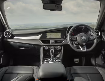 Panneau avant Alfa Romeo Giulia Sprint [UK-spec] (952) '2020–22