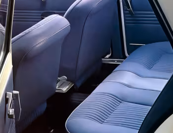 Intérieur Alfa Romeo Giulia Super (105.26) '1968–72