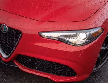 2017–19 Alfa Romeo Giulia Ti Sport Q2 [North America] (952) '2017–19