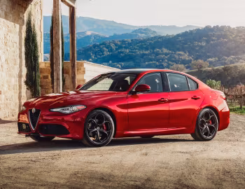 2017–19 Alfa Romeo Giulia Ti Sport Q2 [North America] (952) '2017–19