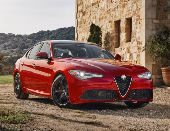 2017–19 Alfa Romeo Giulia Ti Sport Q2 [North America] (952) '2017–19