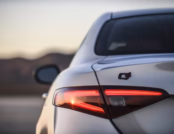 2020–21 Alfa Romeo Giulia Ti Sport Q4 Nero Edizione [North America] (952) '2019–21