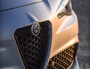 2020–21 Alfa Romeo Giulia Ti Sport Q4 Nero Edizione [North America] (952) '2019–21