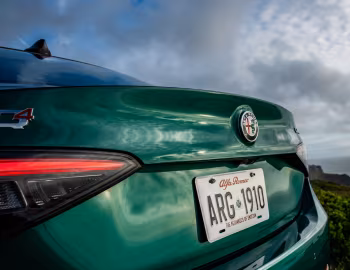 2024–pr. Alfa Romeo Giulia Veloce [North America] (952) '2023–pr.