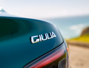 2024–pr. Alfa Romeo Giulia Veloce [North America] (952) '2023–pr.