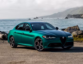 2024–pr. Alfa Romeo Giulia Veloce [North America] (952) '2023–pr.