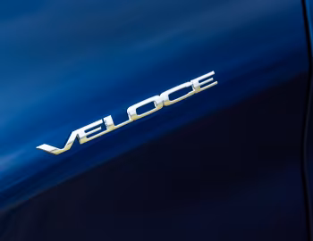 Alfa Romeo Giulia Veloce [UK-spec] (952) '2017–19