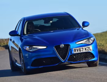 Alfa Romeo Giulia Veloce Q2 [UK-spec] (952) '2017–19