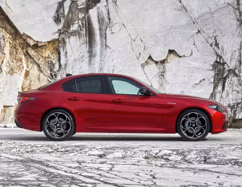Alfa Romeo Giulia Veloce [Worldwide] (952) '2023–pr.