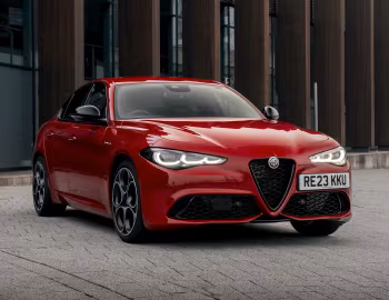 Alfa Romeo Giulia Veloce [UK-spec] (952) '2023–pr.