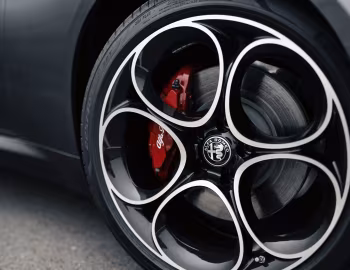 Alfa Romeo Giulia Veloce [Japan] (952) '2023–pr.