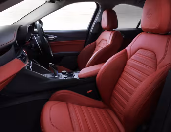 Intérieur Alfa Romeo Giulia Veloce [Japan] (952) '2018–pr.