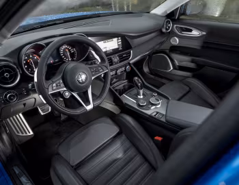 Intérieur Alfa Romeo Giulia Veloce Q4 (952) '2016–19