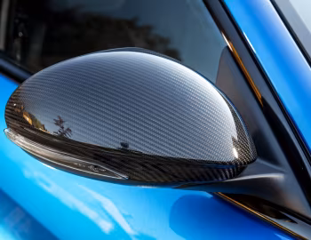 Alfa Romeo Giulia Veloce Ti Q2 [UK-spec] (952) '2018–19