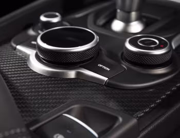 Intérieur Alfa Romeo Giulia Veloce Ti Q2 [UK-spec] (952) '2018–19
