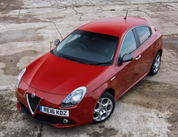 Alfa Romeo Giulietta [UK-spec] (940) '2016–19