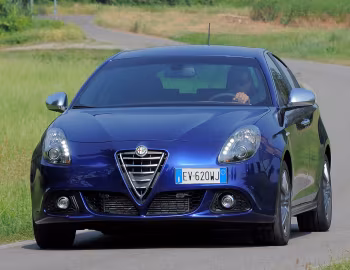 Alfa Romeo Giulietta [Worldwide] (940) '2013–16
