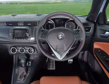 Panneau avant Alfa Romeo Giulietta [UK-spec] (940) '2014–16