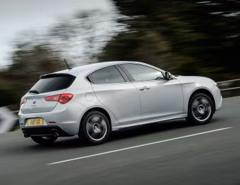 Alfa Romeo Giulietta [UK-spec] (940) '2014–16