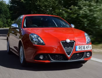 Alfa Romeo Giulietta [UK-spec] (940) '2016–19