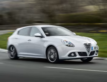 Alfa Romeo Giulietta [UK-spec] (940) '2014–16