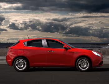 Alfa Romeo Giulietta [Australia] (940) '2011–14