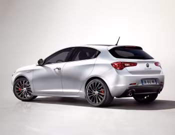Alfa Romeo Giulietta [Worldwide] (940) '2010–13