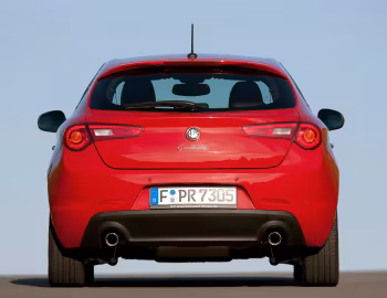 Alfa Romeo Giulietta [Worldwide] (940) '2010–13