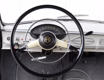 Panneau avant Alfa Romeo Giulietta Berlina (750) '1955–59