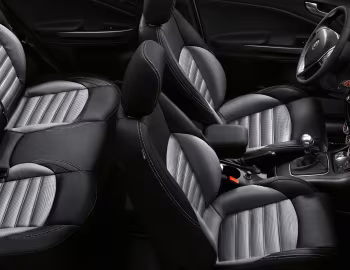 Intérieur Alfa Romeo Giulietta "Collezione" [Worldwide] (940) '2015