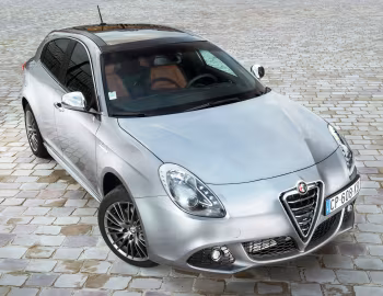 Alfa Romeo Giulietta "Collezione" [France] (940) '2012–13