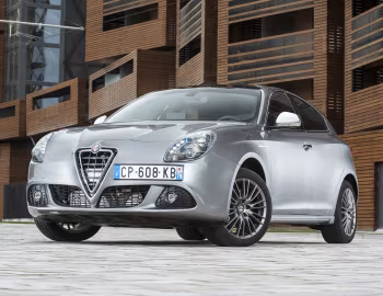 Alfa Romeo Giulietta "Collezione" [France] (940) '2012–13