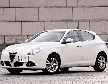 Alfa Romeo Giulietta [Japan] (940) '2012–14