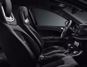 Intérieur Alfa Romeo Giulietta Quadrifoglio Verde [Worldwide] (940) '2014–16